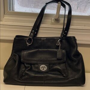 Coach Carryall Penelope Leather Shoulder Bag